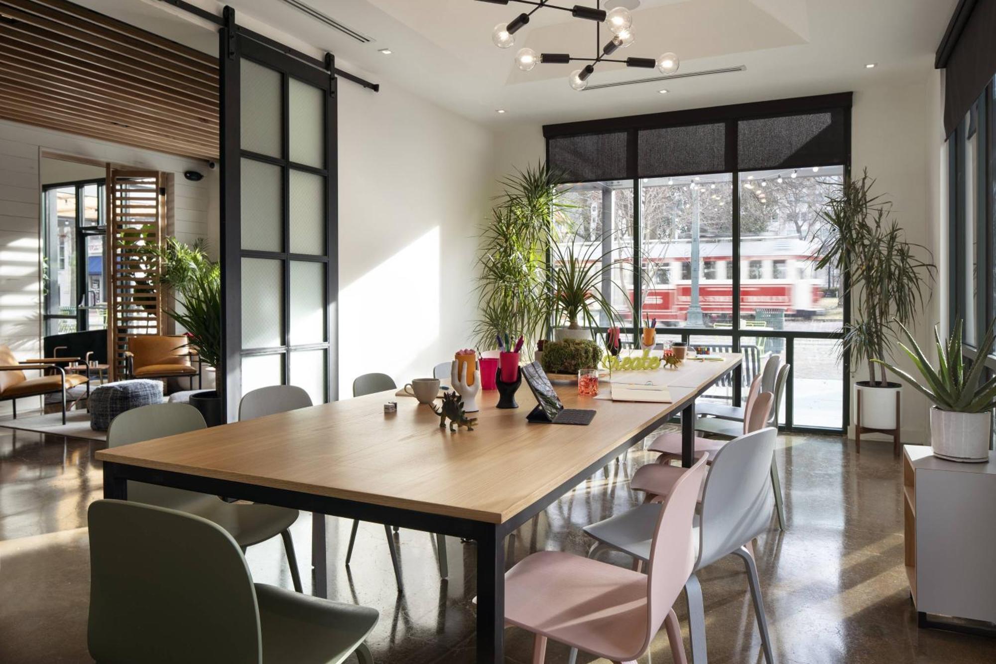 Отель Moxy Memphis Downtown Экстерьер фото