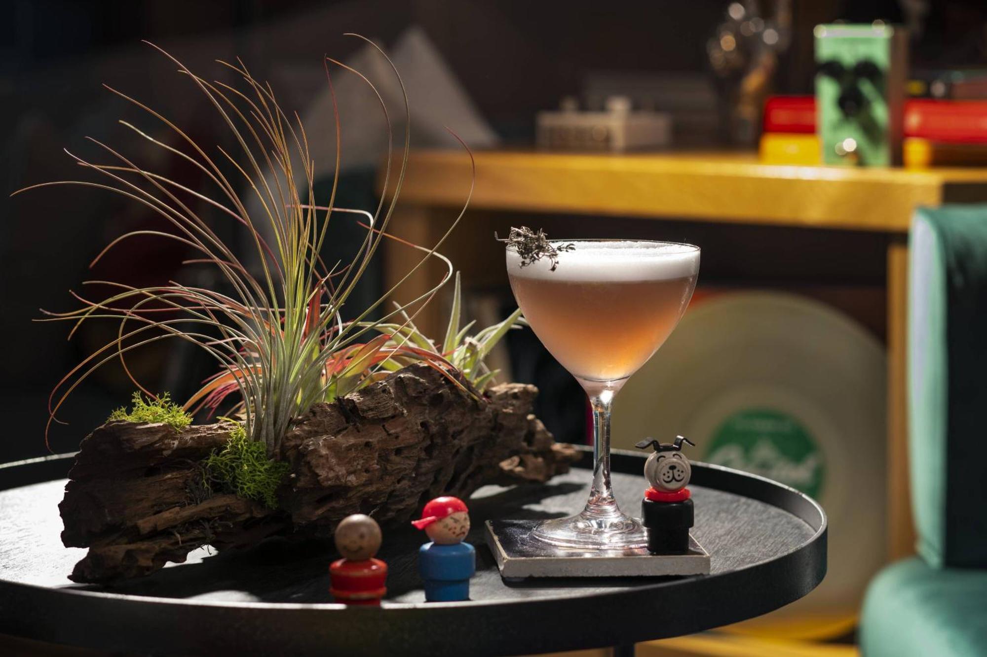 Отель Moxy Memphis Downtown Экстерьер фото