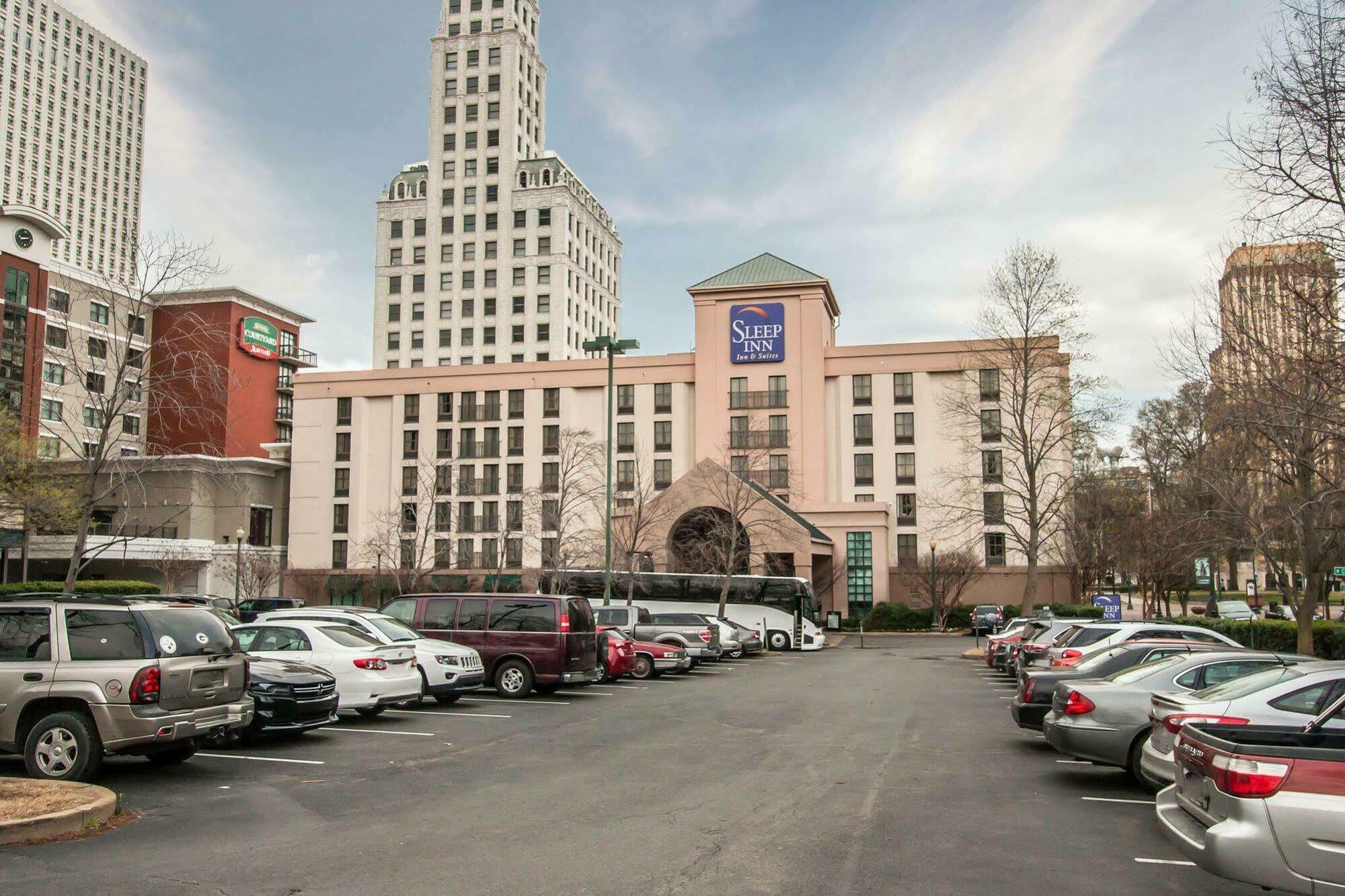 Отель Moxy Memphis Downtown Экстерьер фото
